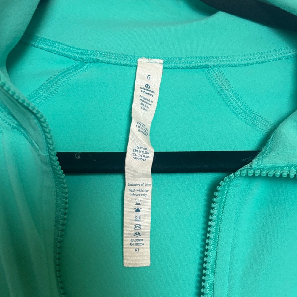 Lululemon In Stride Jacket - Picture 2 of 5